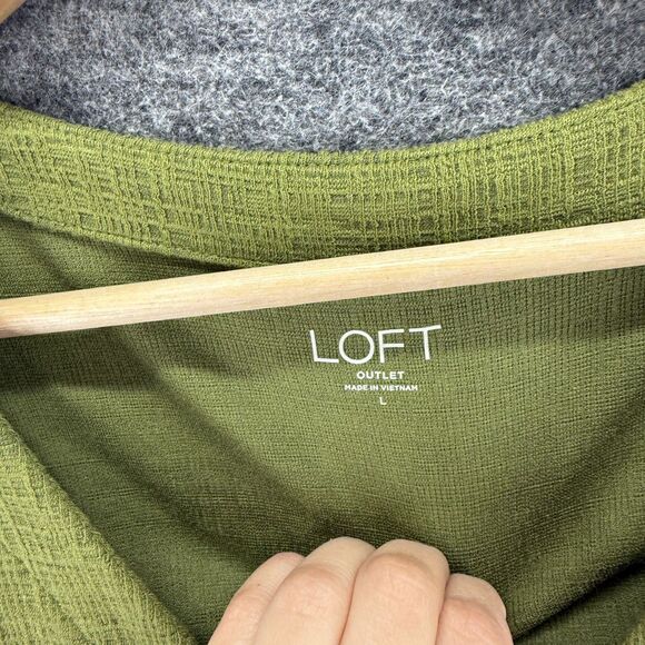 Loft Button Up Top Women L Large Green V-Neck Short Sleeve Cotton Casual Solid - Picture 3 of 7